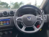 2020 Dacia Duster thumbnail 14