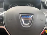 2020 Dacia Duster thumbnail 27