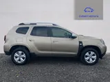 2020 Dacia Duster thumbnail 3