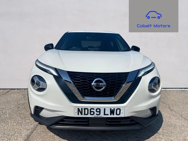 2019 Nissan Juke — photo 2