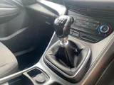 2017 Ford Kuga thumbnail 15