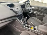 2017 Ford Kuga thumbnail 23