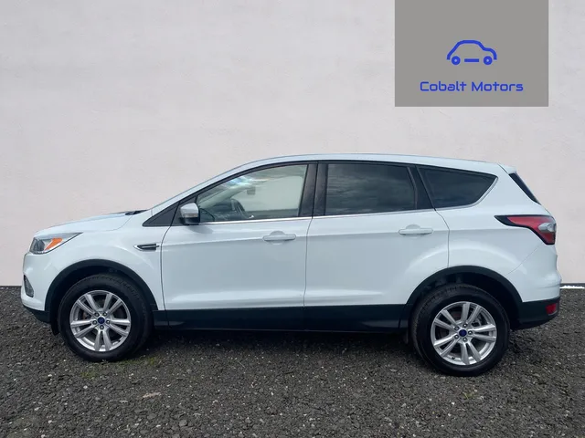 2017 Ford Kuga — photo 2