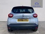 2016 Renault Captur thumbnail 6