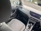 2018 Volkswagen Polo thumbnail 27
