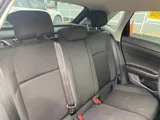2018 Volkswagen Polo thumbnail 26