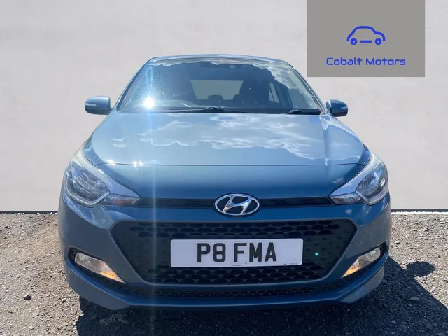 2017 Hyundai i20 — photo 2