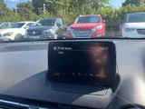 2018 Mazda Mazda2 thumbnail 18