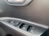2019 KIA Rio thumbnail 21