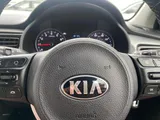 2019 KIA Rio thumbnail 23