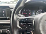 2019 KIA Rio thumbnail 27