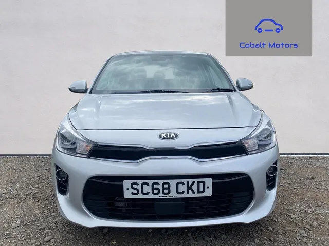 2019 KIA Rio — photo 2