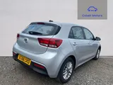 2019 KIA Rio thumbnail 5