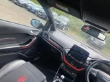 2019 Ford Fiesta thumbnail 16