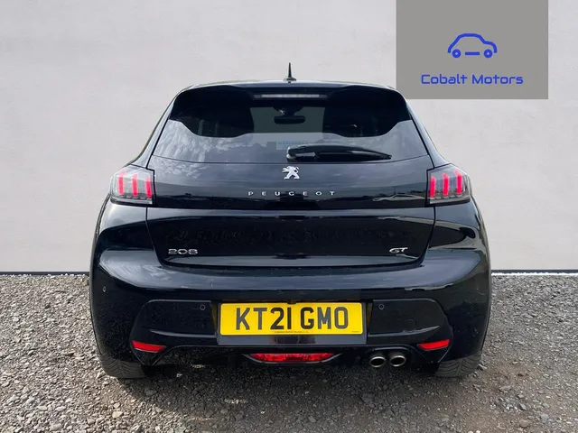 2021 Peugeot 208 — photo 4