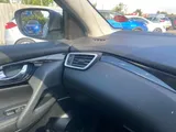 2017 Nissan Qashqai thumbnail 12