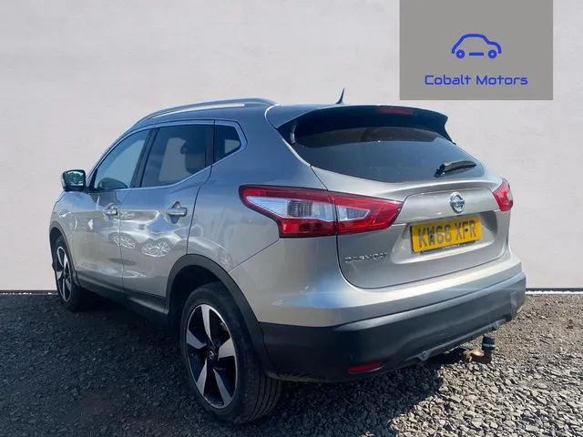 2017 Nissan Qashqai — photo 2