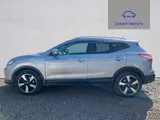 2017 Nissan Qashqai thumbnail 6