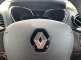 2014 Renault Captur thumbnail 24