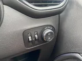 2019 Vauxhall Crossland X thumbnail 14
