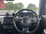 2019 Suzuki Swift thumbnail 12