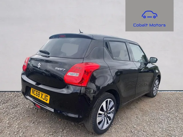 2019 Suzuki Swift — photo 3