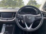 2018 Vauxhall Grandland X thumbnail 12