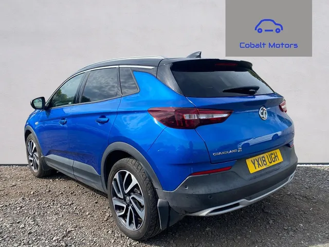 2018 Vauxhall Grandland X — photo 2