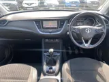 2018 Vauxhall Grandland X thumbnail 25