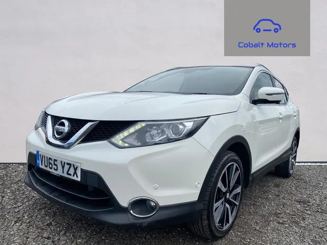 2015 Nissan Qashqai — photo 2