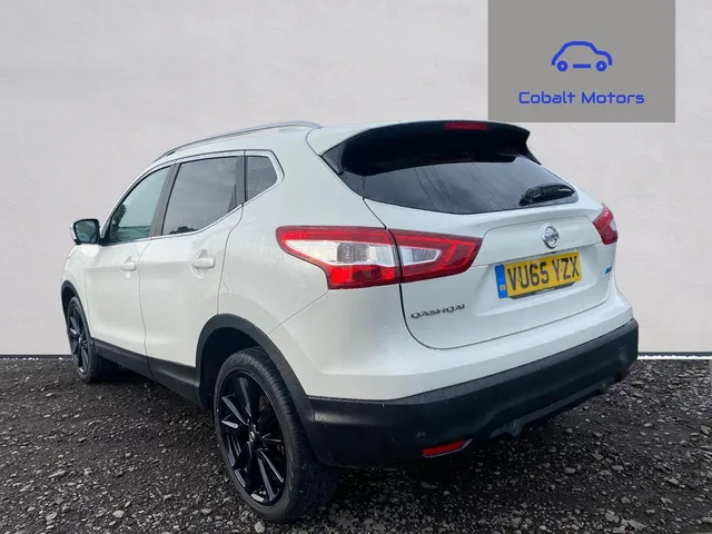2015 Nissan Qashqai — photo 3