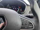 2018 Renault Megane thumbnail 17