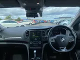 2018 Renault Megane thumbnail 25