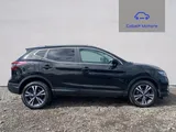 2020 Nissan Qashqai thumbnail 2