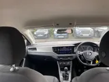 2019 Volkswagen Polo thumbnail 22