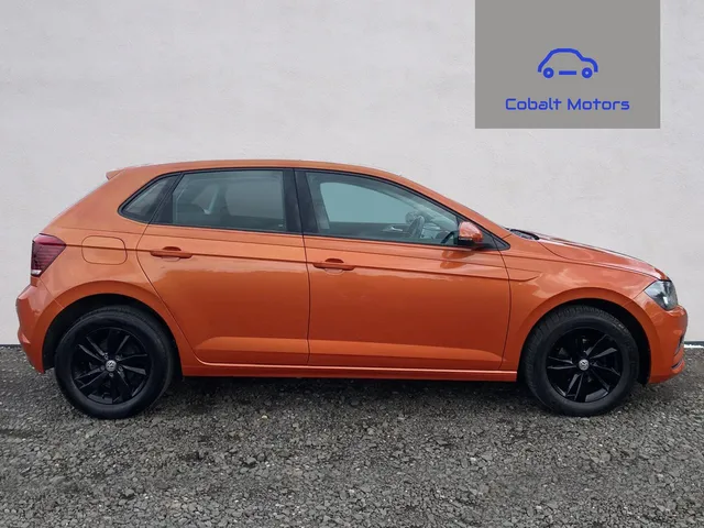 2019 Volkswagen Polo — photo 2