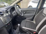 2017 Dacia Sandero thumbnail 17