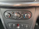 2017 Dacia Sandero thumbnail 19