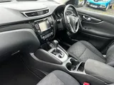 2016 Nissan Qashqai thumbnail 23