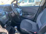 2017 Renault Captur thumbnail 10