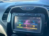 2017 Renault Captur thumbnail 18