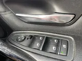 2015 BMW 3 Series thumbnail 20