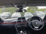 2015 BMW 3 Series thumbnail 23