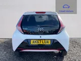 2017 Toyota Aygo thumbnail 4