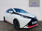 2017 Toyota Aygo thumbnail 1