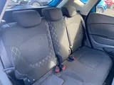 2015 Renault Captur thumbnail 10