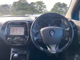 2015 Renault Captur thumbnail 13