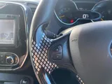 2015 Renault Captur thumbnail 19