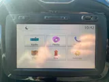 2015 Renault Captur thumbnail 24