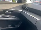 2020 Peugeot 3008 thumbnail 14